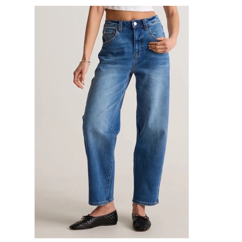 Quince Bella Stretch Relaxed Straight Jeans Medium Wash Stretch Denim 28